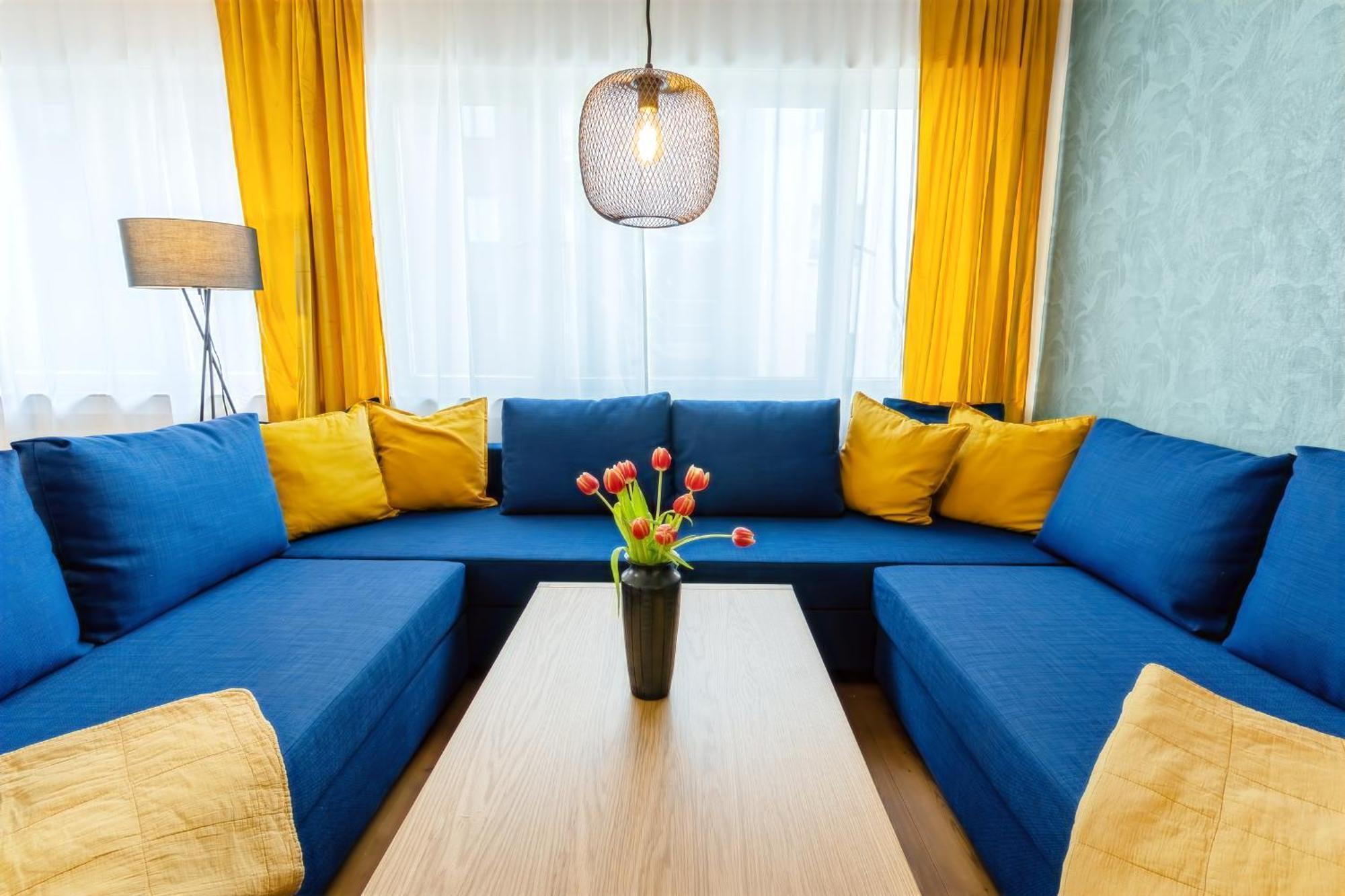 The Big Muenster Fuer Bis Zu 12, Whirlpool, Sauna, Zentral, Tischfussball, Balkon, Gasgrill Ульм Экстерьер фото