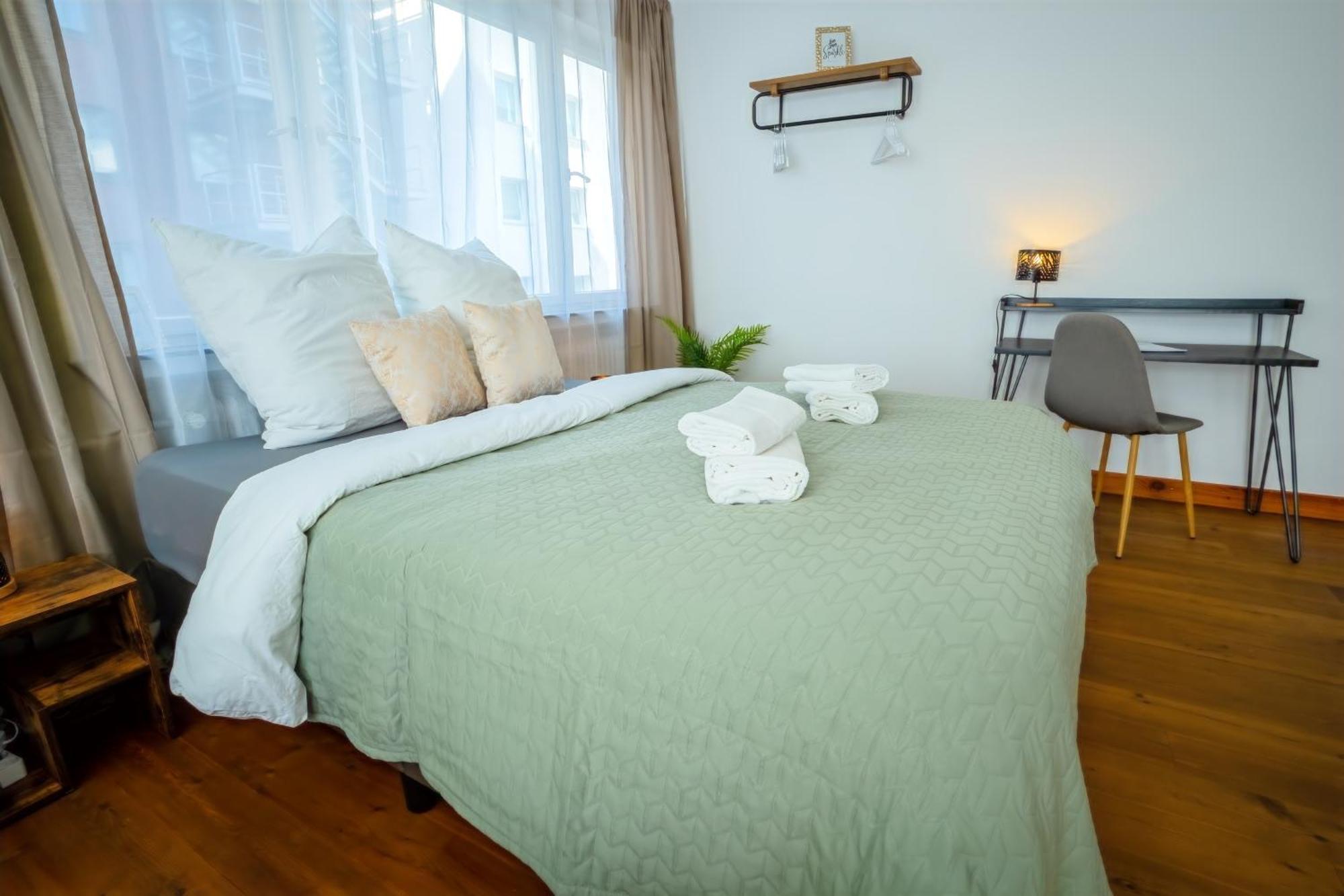 The Big Muenster Fuer Bis Zu 12, Whirlpool, Sauna, Zentral, Tischfussball, Balkon, Gasgrill Ульм Экстерьер фото