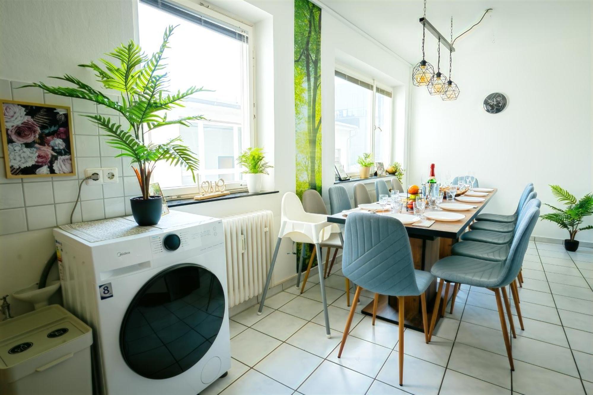 The Big Muenster Fuer Bis Zu 12, Whirlpool, Sauna, Zentral, Tischfussball, Balkon, Gasgrill Ульм Экстерьер фото