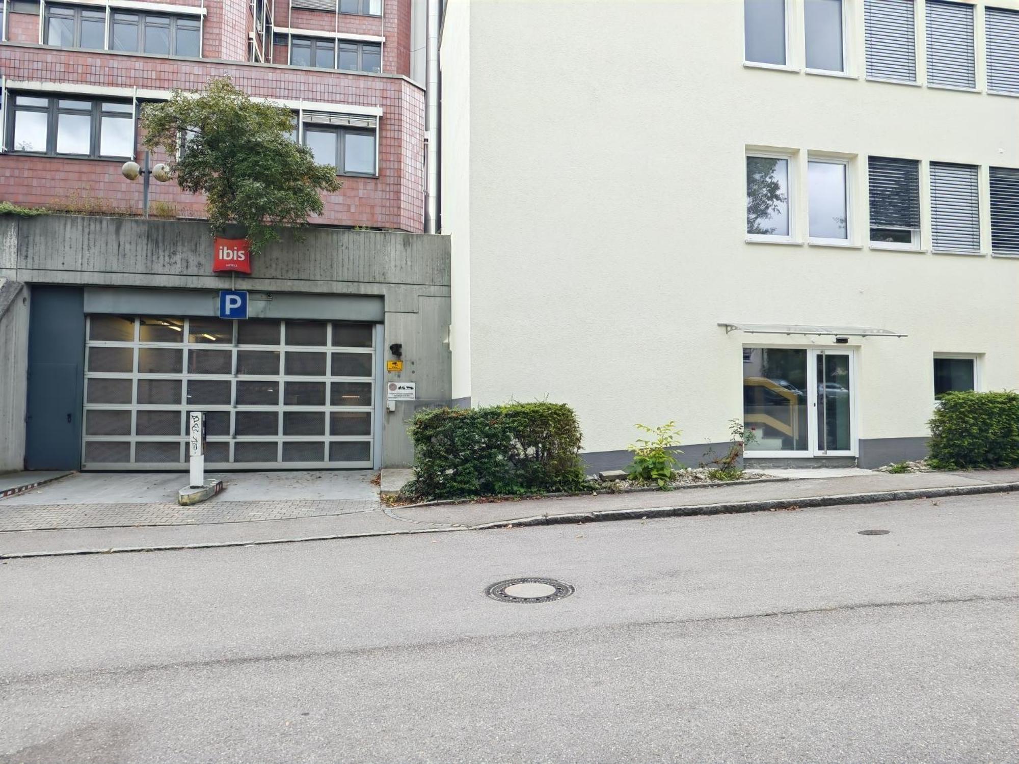 The Big Muenster Fuer Bis Zu 12, Whirlpool, Sauna, Zentral, Tischfussball, Balkon, Gasgrill Ульм Экстерьер фото